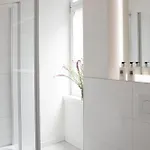 Kredell Hotel 3*