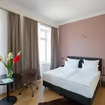 Szálloda Kredell Neckargemünd