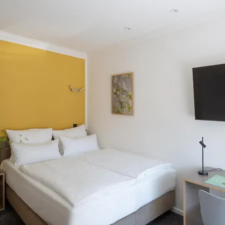 Kredell Hotel