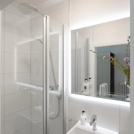 Kredell فندق نيكارغِموند